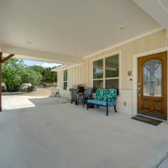 Cozy Boerne Casita with Patio, about 13 Mi to Downtown!