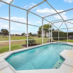 4 bedrooms pool and spa home on golf course Fairways Estates