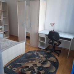 4 rooms apartment downtown Pitesti