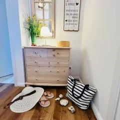 SeeLund - Meeresrauschen lauschen - ruhiges sonniges Apartment mit Garten und Terrasse nahe Strand und Ostsee