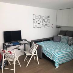 Tesoro calle, precioso estudio super equipado para dos en Malasaña