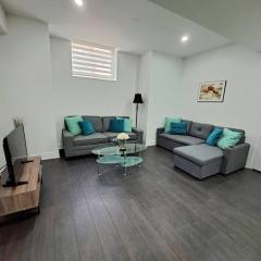 Marvin Retreat - 2 Bdrm Basement with parking