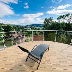 Penthouse Słoneczna Rapsodia - blisko Parku Zdrojowego - duży taras na dachu - klimatyzacja - piękny widok - winda - garaż