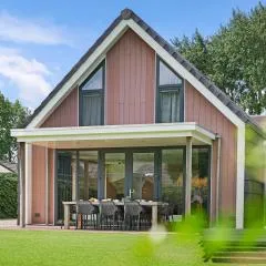 Villa Mastlo 2x 10 persons Ouddorp large garden, 1500 meters to the dunes and beach with 2 jacuzzi's - not for companies