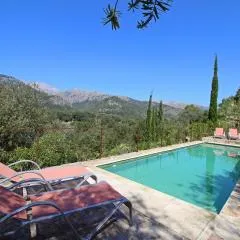 Beautiful Mediterranean Villa with A/C, WIFI