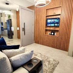 Estúdio Luxuoso no Vertigo com Smart TV na Cama