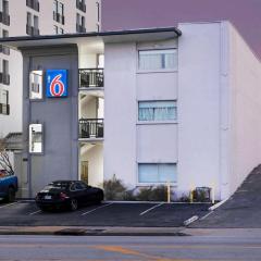 アメリカズ ベスト バリュー イン ダウンタウン ミッドタウン（Motel 6 Atlanta, Ga - Midtown）