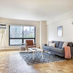 Midtown E 2BR w WD nr Central Park NYC-531