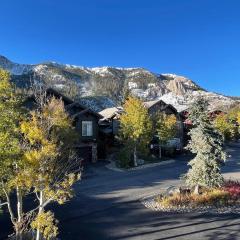 530- Snowcreek Spa Golf 2BR Condo