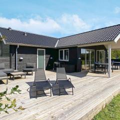 8 person holiday home in Væggerløse