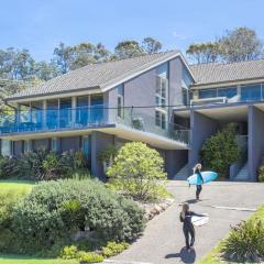 Surfers Reef Escape Mollymook