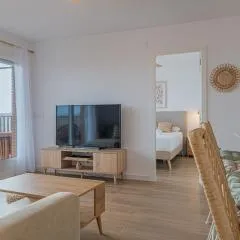 Myflats Premium Beach Front