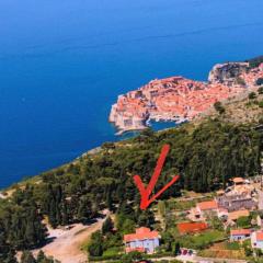 Green Promenade Apartment