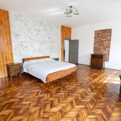 Floasiu Residence Guesthouse