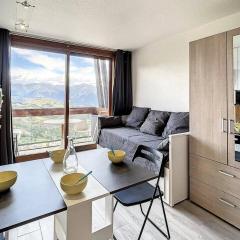 Studio rénové 4 pers, skis aux pieds, balcon, animaux admis - FR-1-267-219