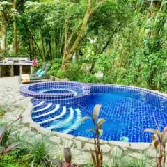 Villa Familiar LUXURY con piscina privada en Puntarenas, Costa Rica
