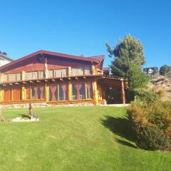 La Gaucha Casa con costa de lago