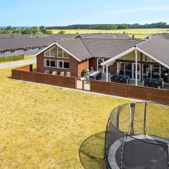 18 person holiday home in Bogense