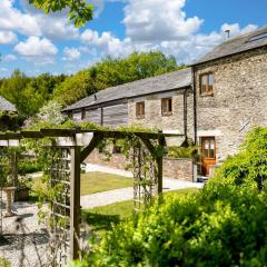 East Trenean Farm Cottages -4 Luxury Cornish Cottages sleeping 20 with hot tubs, private gardens, rural views and EV facilities
