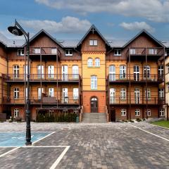 Apartament Inspirujący - z prywatnym monitorowanym parkingiem - 4 osobowy - Space Apart