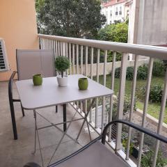 Studio Masol avec balcon