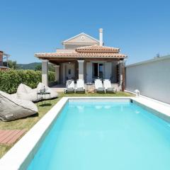 Luxurious Agios Georgios Villa - Private Pool - Villa Spyridoula - Beach Paradise