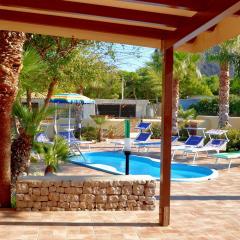 Villa Minoa con piscina