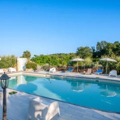 Stunning Home In San Giovanni With Outdoor Swimming Pool, Jacuzzi And Wifi