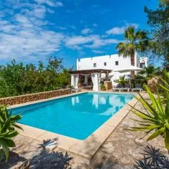 Villa con Piscina-zona muy tranquila - privacidad - sin turismo masivo