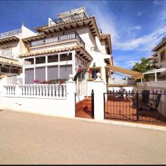 Casa La Buganvilla - Playa Flamenca