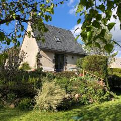 Gîte Saint-Martin-Valmeroux, 2 pièces, 3 personnes - FR-1-742-131