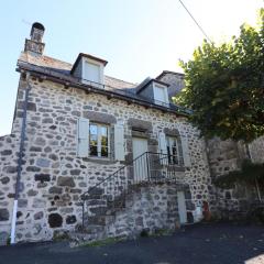 Gîte Fontanges, 3 pièces, 5 personnes - FR-1-742-301