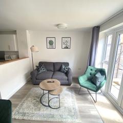 Contractor Accommodation 20 Percent OFF Monthly visits Free Parking