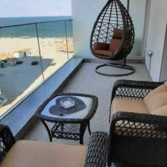SUNDREAM by the beach