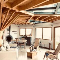 Superbe maison design en bois vue Mer