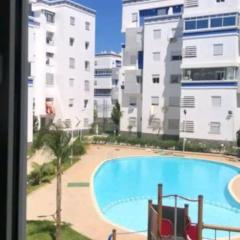 Appartement avec piscine à bouznika