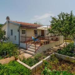 Awesome Home In Srijane With Wifi And 2 Bedrooms