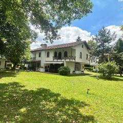 Villa by Lake Sapanca