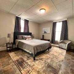 Zen Haven Close to Downtown Indy- Unit 3 Queen Bed
