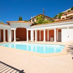 Splendide 2 pièces - PISCINE - PARKING - Proche Monaco