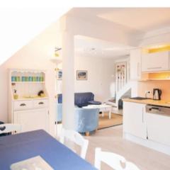 Appart duplex hypercentre 8 pers , petite vue mer