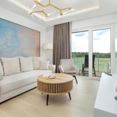 Polanki Aqua Apartment with Parking by Renters Prestige