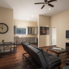 Luxury Guest House 2BA/2BR, Separate Building, Private Basketball Court, Prime Neighborhood