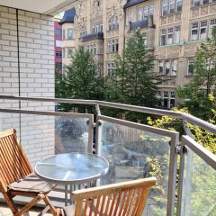 TopDomizil Apartments Checkpoint Plaza