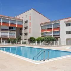 Apartment Les Golfes Clairs by Interhome