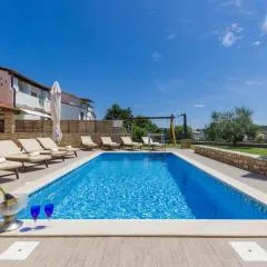 Holiday Home Licardo by Interhome