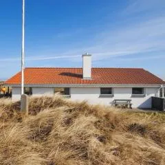 Holiday Home Hilmer - 250m from the sea by Interhome