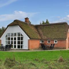 Holiday Home Sondra - from the sea by Interhome