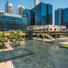 ダブルツリー バイ ヒルトン ドバイ ビジネス ベイ（DoubleTree by Hilton Dubai - Business Bay）