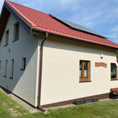 DOMEK W ZACISZU Dębina